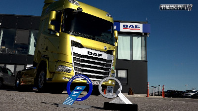 Beitragsbild - Truck Innovation Award Übergabe 2022