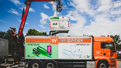 Beitragsbild - LKW Lenker in für Altglassammlung